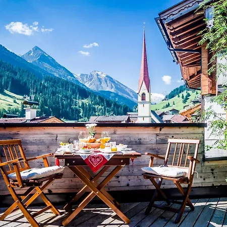 木屋 阿尔盆多夫安诺达祖马尔度假屋 *