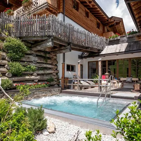 阿尔盆多夫安诺达祖马尔度假屋 * 图克斯