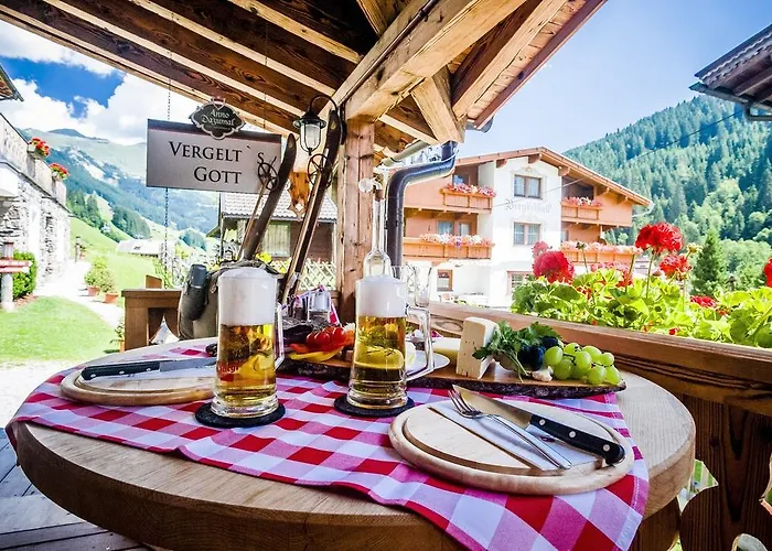 Alpendorf Anno Dazumal Chalet